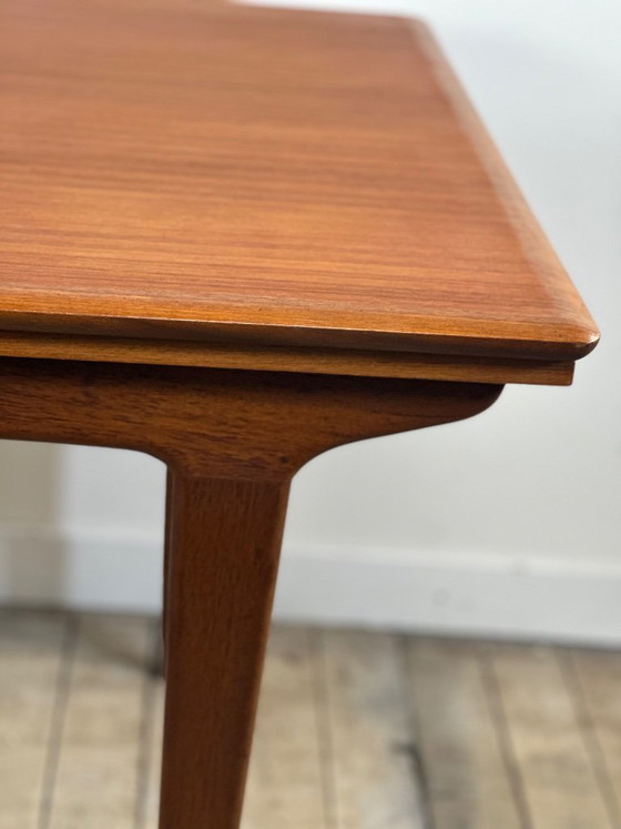 Vintage Scandinavian Teak Dining Table 1970s – 2 Integrated Extensions – Wood (photo 4 of 12)
