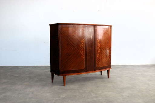 vintage wandkast | kledingkast | Bjästa | Zweeds