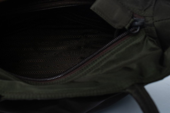 Prada, Vintage Nylon Dark Green Mini Handbag – Top handle bags (photo 7 of 8)