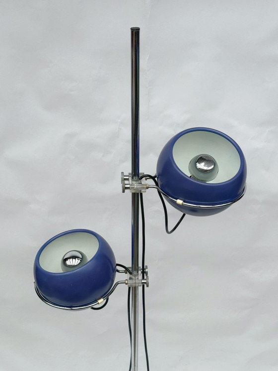 Image 1 of Lampadaire vintage à double globe oculaire | Violet lilas | Style futuriste | Moderne du milieu du siècle | Années 1970