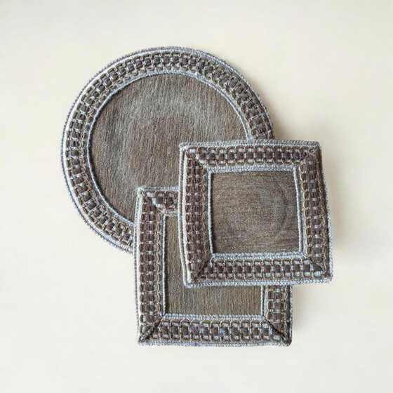 Image 1 of 3-piece vintage tablecloth set from the 60s/70s – Brown/Beige – Warm & Nostalgic