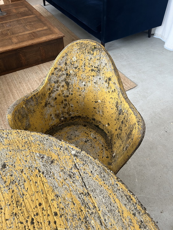 Image 1 of Garden furniture made of concrete with a wood-like finish