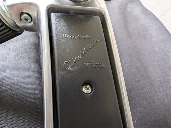 Image 1 of Silla de oficina Vitra Medapal, silla ejecutiva, silla de diseño, respaldo de malla