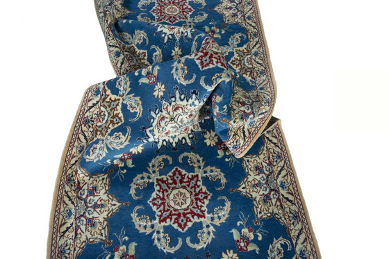 Image 1 of Handgeknoopt Perzisch tapijt - Nain 9La met zijde 380 x 93 cm - Oosters tapijt
