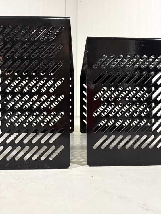 Image 1 of Tavolini laterali in acciaio forato nero, Italia, anni '80