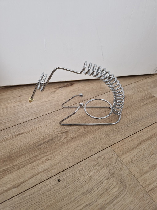 Portabottiglie da vino vintage di metà secolo a spirale in ottone cromato