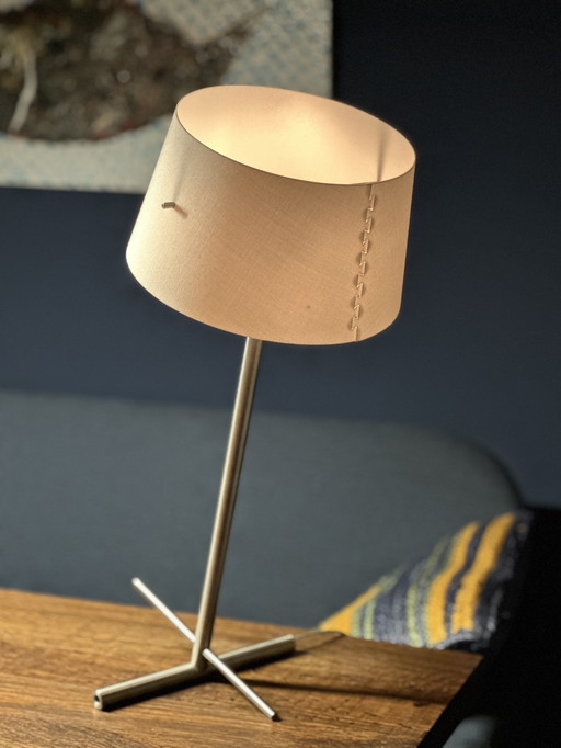 Gwen Floyd Serien Lighting Slant table lamp