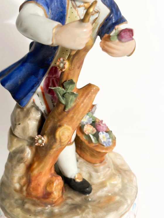 1940s Capodimonte Porcelain Figurine of a Young Person, Sculpture (photo 4 of 8)