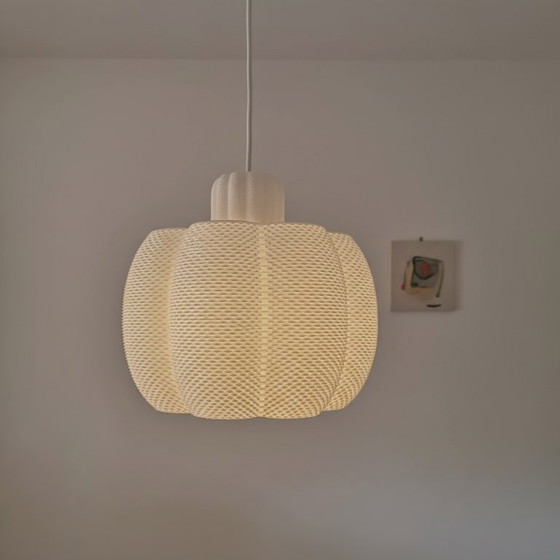 Image 1 of Modern hanging lamp in good condition.