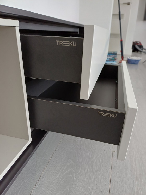 Treku TV-Ständer – TV-Möbel, Metal, Wood (photo 3 of 5)