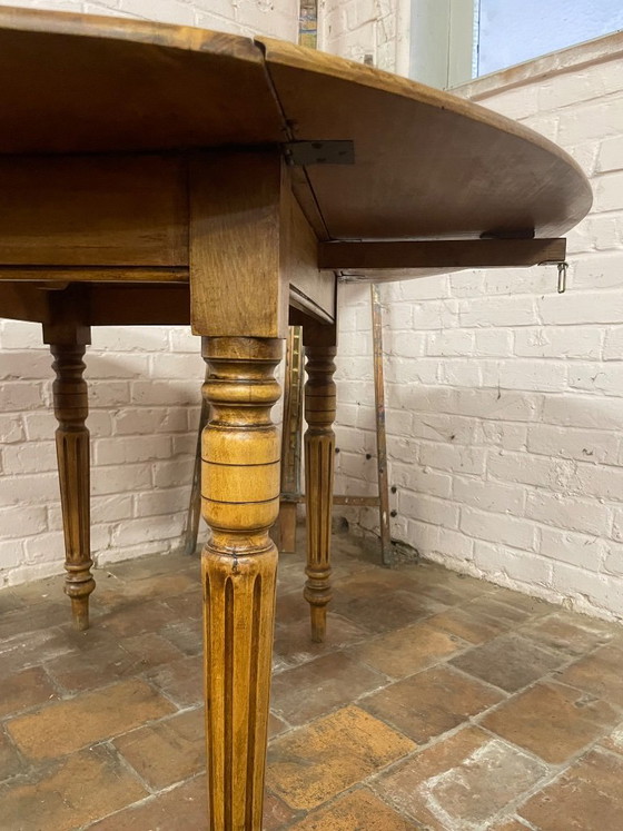 Round Drop-Leaf Folding Table – Dining tables, Wood (photo 4 of 9)