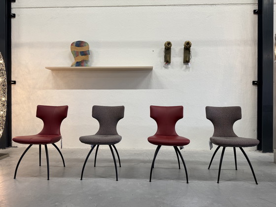 Image 1 of 4 Leolux Callas dining chair Red fabric leather