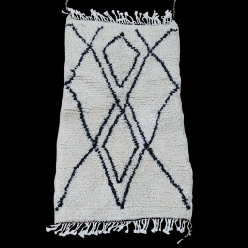 Tapis en laine berbère Azilal fait main 116 X 70 cm