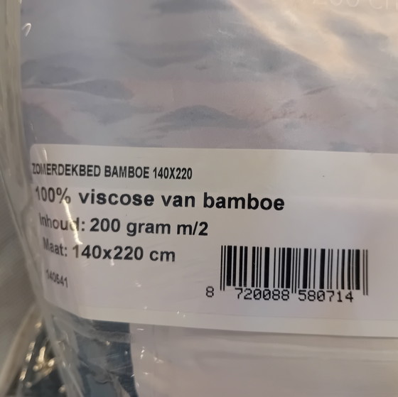 Image 1 of Ducky Dons Bambus-Sommerbettdecke - 140x220