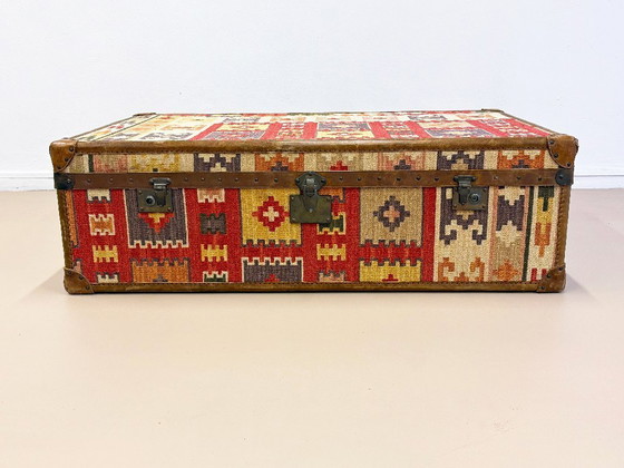 Image 1 of Kelim-Design-Couchtisch Bondstreet London