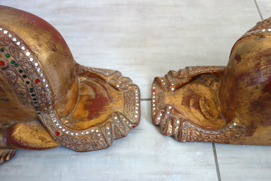 Image 1 of Twee beelden van boeddhistische monniken in gebed, 19e eeuw, Birma