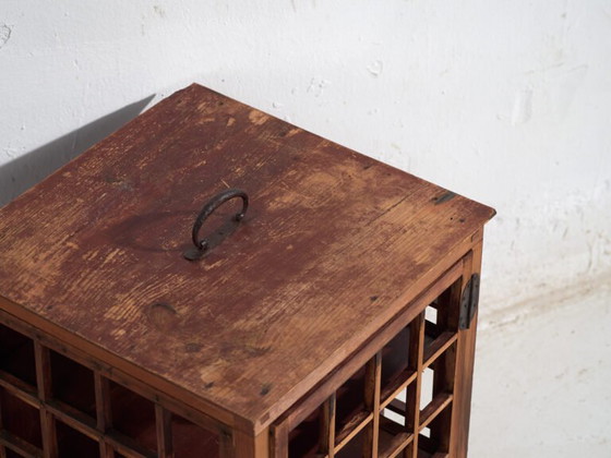 Small antique Japanese cabinet - Taisho to early Showa period - (c. ) – Display cabinets (photo 14 of 40)
