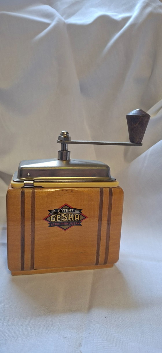 Moulin à café Geska vintage milieu du siècle – Accessoires de cuisine, Metal, Wood (photo 3 of 5)