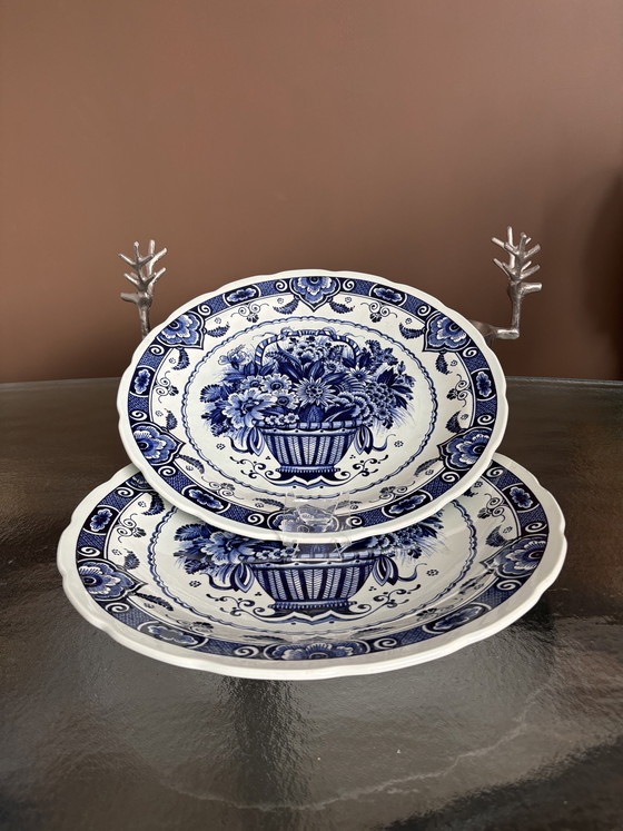 Image 1 of Set aus 2 großen Delfter-blauen Dekortellern (BOCH 40 cm), ca. 1930–1960