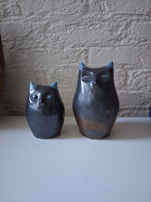 Oignons en céramique gris anthracite à reflets bleu clair, artiste inconnu