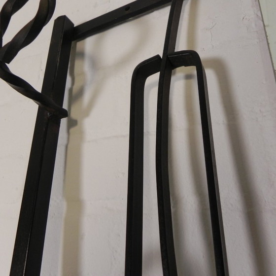 Steel standing wall coat rack with bird motif, 1950s, Metal, Glass, Black, Mid Century Modern (photo 9 of 10)