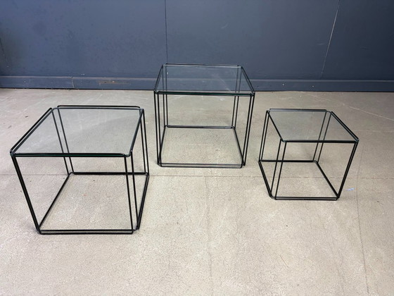 Mesas nido Isocele de Max Sauze, década de 1970. – Mesas auxiliares, Glass, Metal (photo 3 of 7)