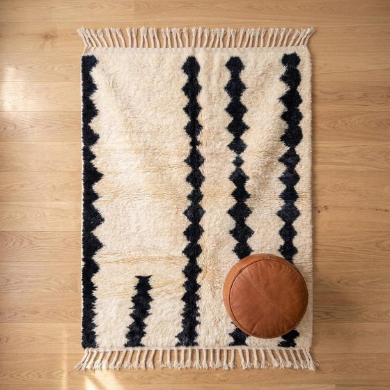 Magnifico tappeto in lana naturale 250/150 cm – Tappeti, Wool (photo 6 of 7)