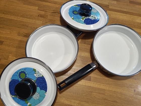 Image 1 of Vintage Italiaanse emaille kookgerei set – Moneta, jaren 70, bloemenmotief