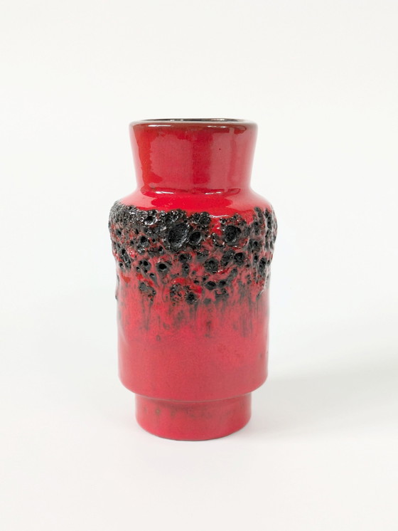 Image 1 of Westdeutsche Fettlava-Vase von Kreutz aus der Jahrhundertmitte, rot-schwarze Glasur, 15 cm, 1960er Jahre