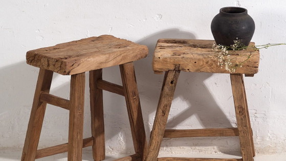 Taburetes antiguos de madera maciza (c.1900). Juego de dos piezas #2 (photo 3 of 34)