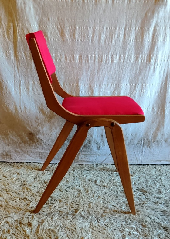 Sedia in legno massello e tessuto rosso - design anni '50 – Sedie da pranzo (photo 5 of 10)