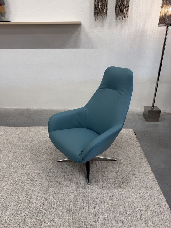 Pode Spot Two Poltrona girevole pelle blu – Sedie girevoli (photo 9 of 11)