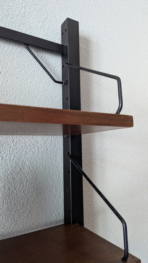 Image 1 of Perchero mural Poul Cadovius