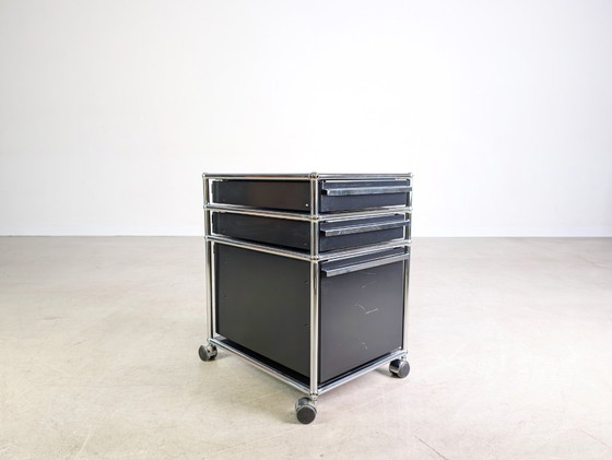 Image 1 of 6x roulettes pour armoire de bureau mobile USM Haller bleu foncé ouvert