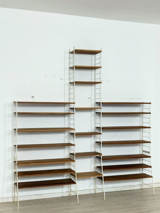 Image 1 of Étagère murale modulaire classique « Sybille », grand format, au design vintage.