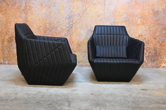 Image 1 of Nouveaux fauteuils Facet Ligne Rose, revêtus de cuir noir exclusif