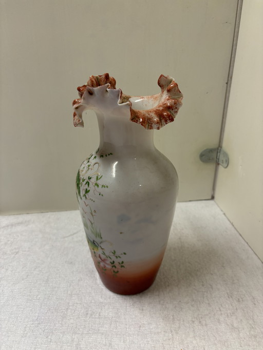 Mid-century Opaline glazen vaas 