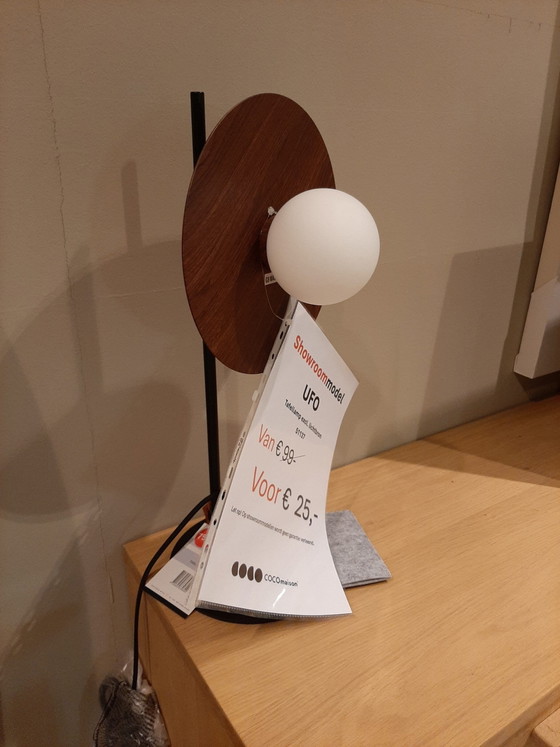 UFO 1G9 – Coco Maison, Lampade da tavolo (photo 2 of 10)