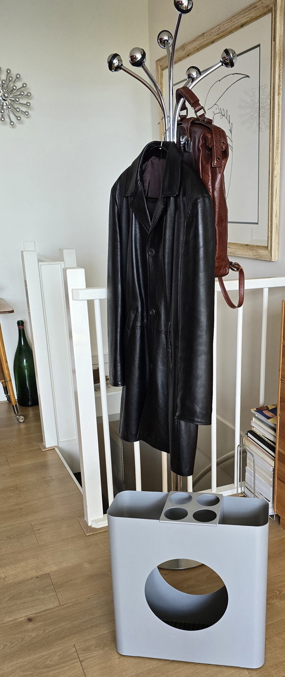 Image 1 of Cascando Flow Umbrella Stand