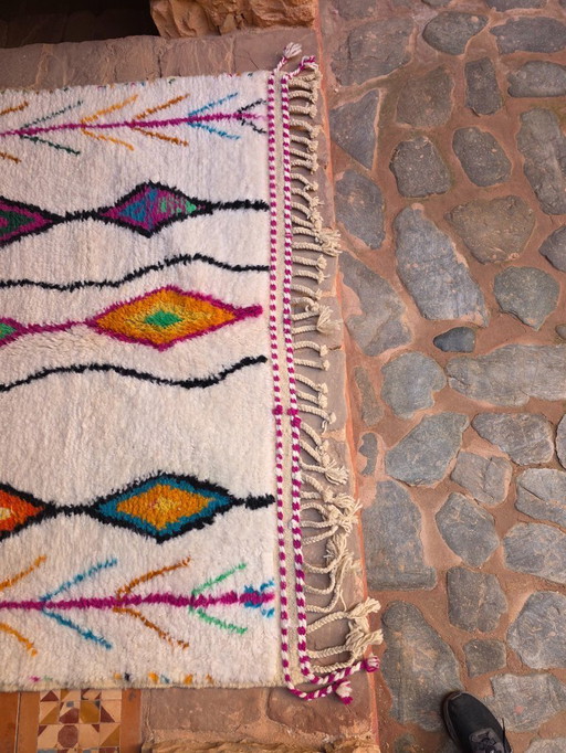 Moroccan Azilal Plush rug 246 x 163 cm 