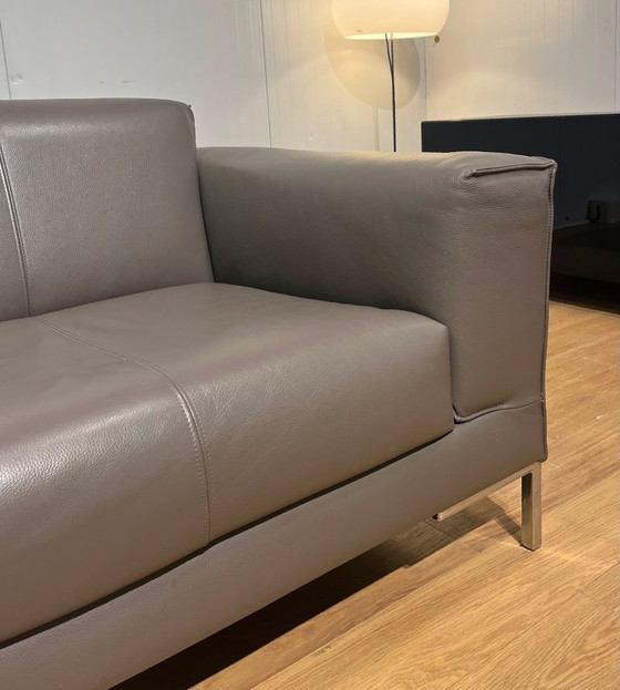 Image 1 of Design on Stock Aikon Hoekbank Taupe Leer Nieuwstaat
