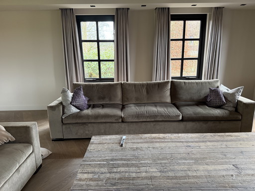 Driezitsbank en dos fauteuils   