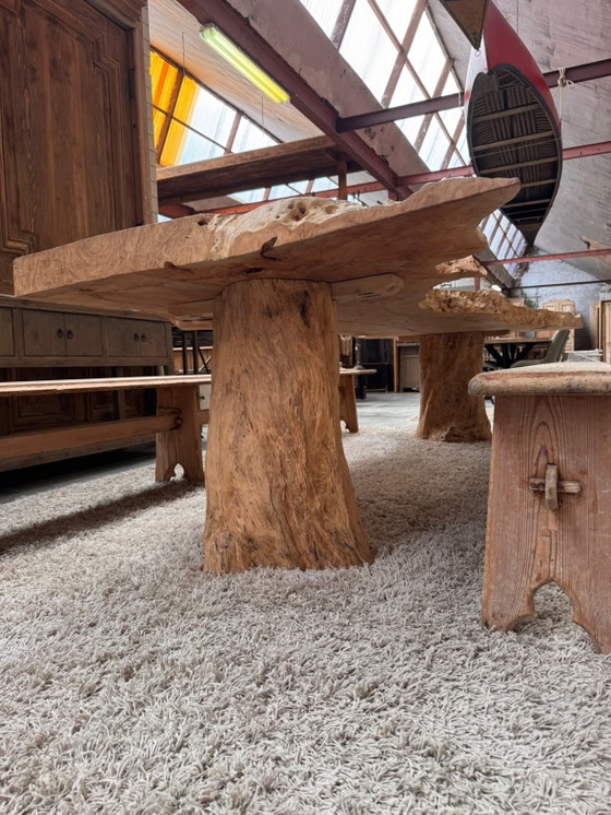 Lychee Wood Table (130 x 325 cm) – Dining tables (photo 2 of 4)