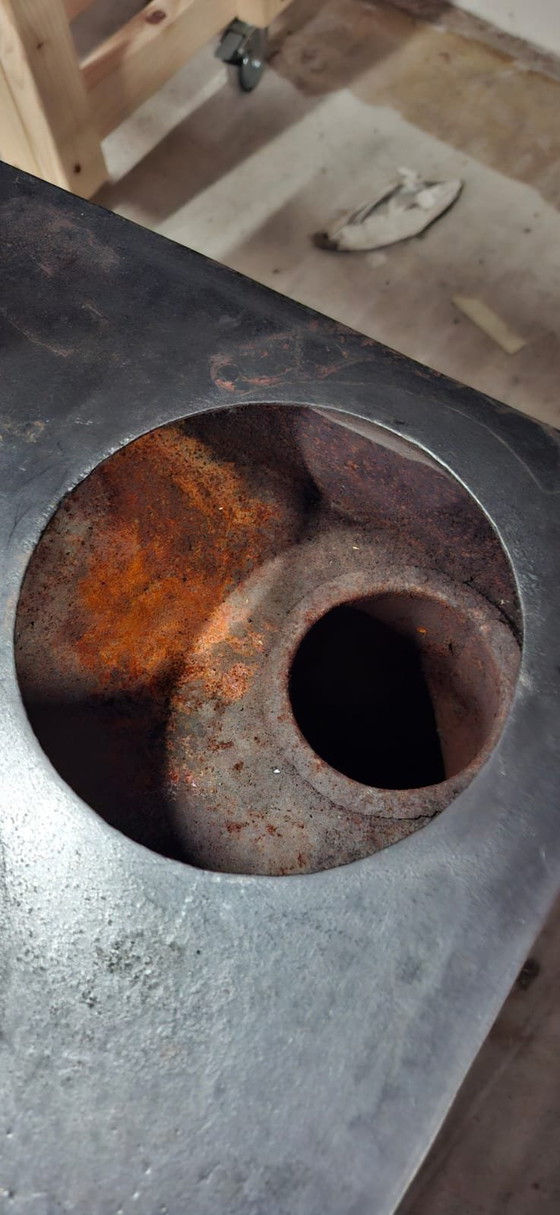 Image 1 of Cuisinière à charbon antique en fer forgé de la fin du 19e siècle