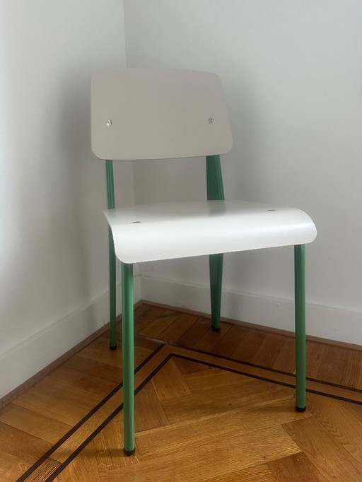 Vitra Prouvé Chair