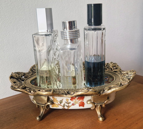 Image 1 of Badkameraccessoires- Porselein en brons - Napoleon III stijl