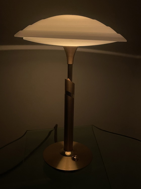 Image 1 of B+M Leuchten Lampada da tavolo in ottone opaco/lucido, vetro bianco opaco fiammato, anni '90