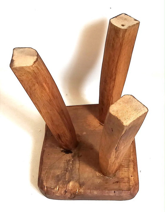 Image 1 of Brutalistischer Dreibeinhocker, 1960er Jahre