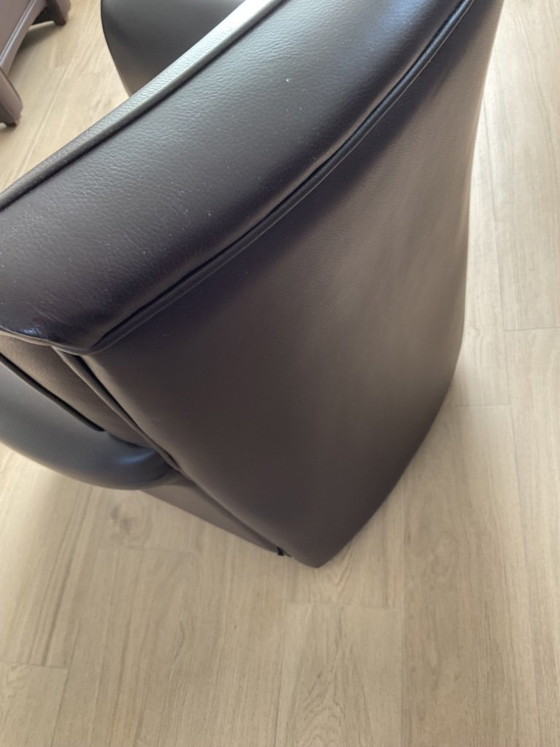 Image 1 of Canapé en cuir 2,5 places, 2 fauteuils en cuir