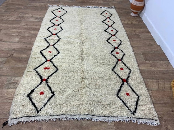 Image 1 of Elegant Beni Ouarain Rug – 100% Wool Handwoven (260×151 cm)